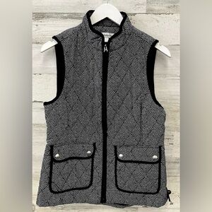 Croft and Barrow Quilted Zip Up Vest in Black and White Herringbone, NWOT